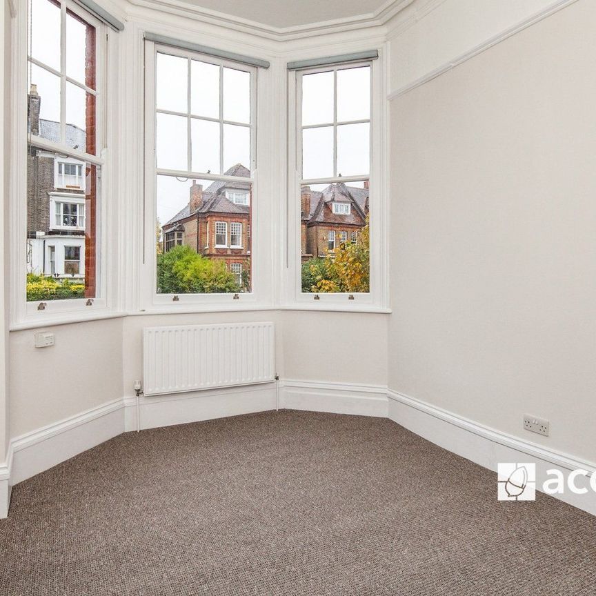 Thurlow Park Road, London, SE21 - Photo 1