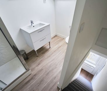 EUGENE VARLIN Roommate 4 Bedrooms at Lomme - Photo 6