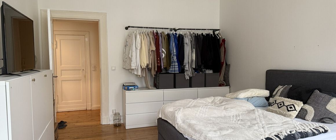 Charmante Altbauwohnung in idyllischer Wohnlage, unweit dem Tegeler See ***abgez. Dielen***Balkon*** - Foto 1