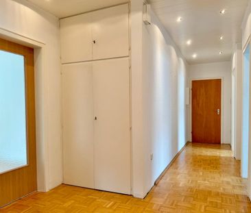 Geräumige 4-ZKB-Wohnung mit Balkon und Garage im Schinkel - Photo 1