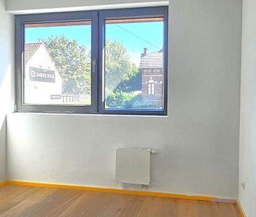 Appartement te huur in Ukkel voor € 1.980 met 3 slaapkamers - Photo 5