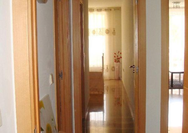 For long-term rent: apartment in Javea, Golden Garden urbanization, with 2 bedrooms and a pool.