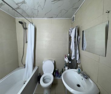 Room in a Shared Flat, Mill Court, G73 - Photo 6