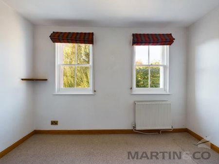 3 bedroom terraced house to rent - Photo 4