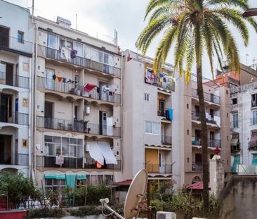 Carrer de Lancaster, Barcelona, Catalonia 08001 - Photo 2