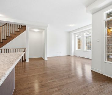 For Lease - 109 Fruitvale Circle, Brampton, Ontario - Photo 4