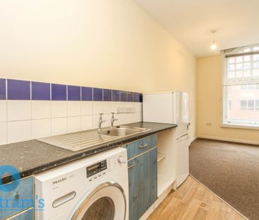 1 bed Apartment for Rent - Photo 5