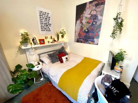 6 bedroom house share to rent - Photo 4