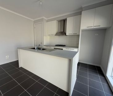 THREE BEDROOM HOME - Photo 6