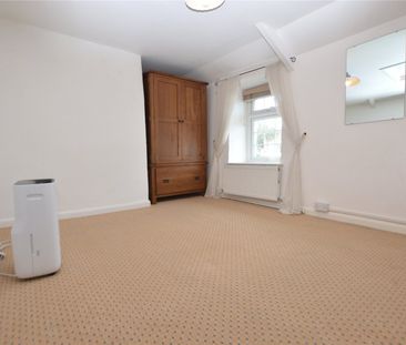 Carloggas, St. Mawgan, Newquay, Cornwall, TR8 - Photo 4