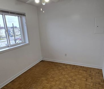 For Lease - 303 Frontenac Avenue Unit# 1, Oshawa, Ontario - Photo 4