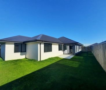 35 Benn Street, Amberley - Photo 6