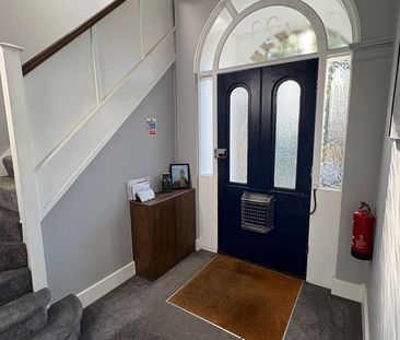 1 Bed Flat, Hither Green, SE13 - Photo 4