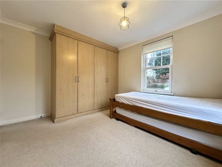 Castleton Court, 3 Arncliffe Road, Leeds, LS16 5JE - Photo 4