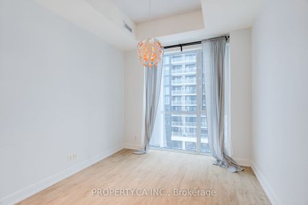 Liv Lofts , #1204 - Photo 4
