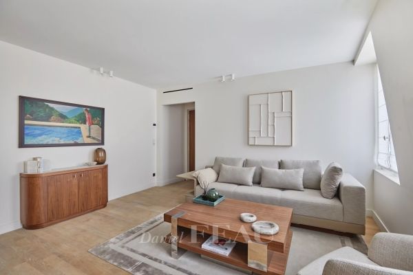 Appartement à louer à Paris 8Ème - Photo 1