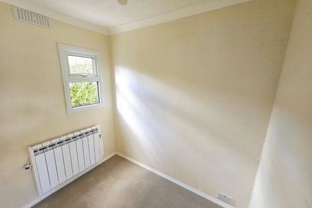 Canada Road - Photo 3