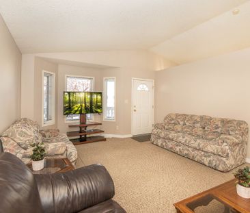 Rent-A-Room in this Roomy 8 Bed Home! Based On Single Occupancy. - Photo 5