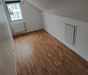 Kaxbergsvägen, Södertälje - Photo 1