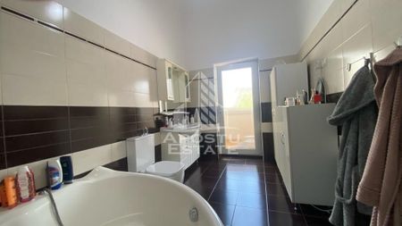 Casa cu 3 camere, centrala proprie, SAD - Fotografie 5