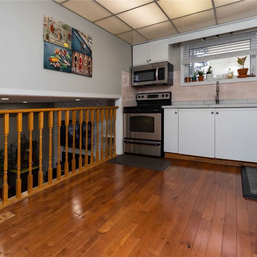 For Lease - 885 Walton Court, Whitby, Ontario - Photo 1