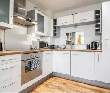 Room in a Shared Flat, Adriatic Apartments, E16 - Photo 2