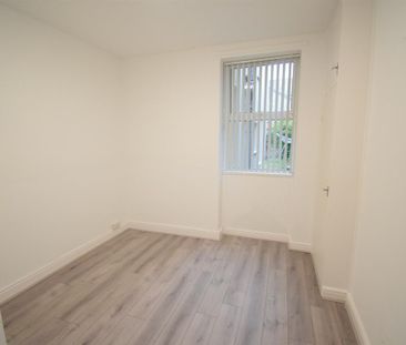 1 bedroom house to rent - Photo 2