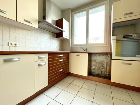 Location Appartement 5 pièces 85m² BREST 29200 - Photo 3