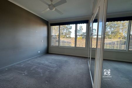 NEAT AS A PIN - Photo 4