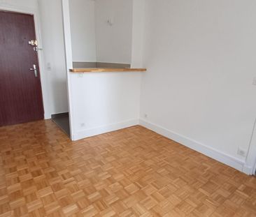 location Appartement T1 DE 15.6m² À PARIS - Photo 6