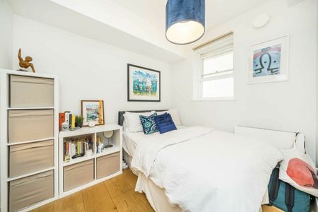 Richmond Hill, Richmond, TW10 - Photo 2