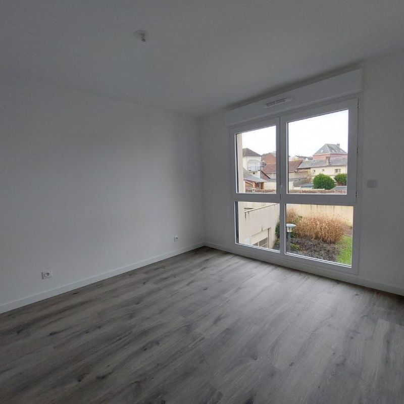 Location Appartement 2 pièces 41m² NOTRE DAME DE BONDEVILLE 76960 - Photo 1