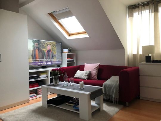 Studio Flat, Brockley Road, SE4 - Photo 1