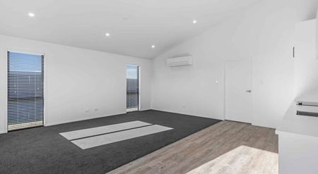 Two Bedroom Home in Great Community - Photo 5