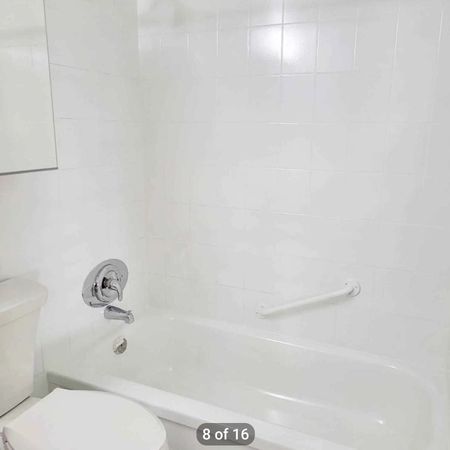 For Lease - 340 Dixon Road Unit# 408, Toronto, Ontario - Photo 2