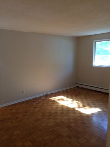 Cité des Jeunes - Photo 2