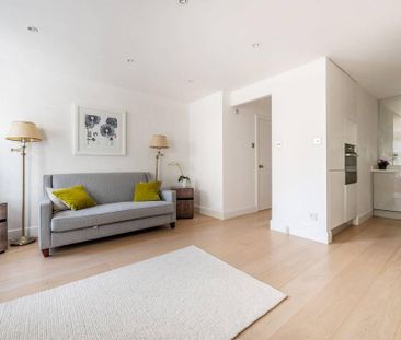 Studio to rent - Photo 2