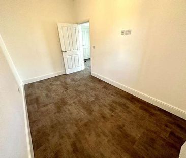 Church Rd, Bed Apt, L36 - Photo 2