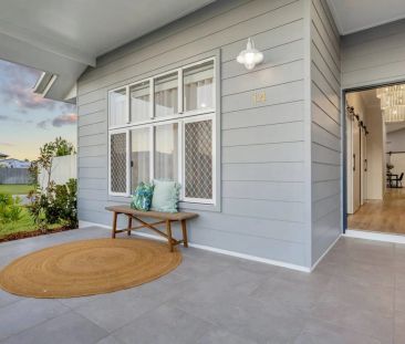 Prestige Living At Your Fingertips - Photo 4