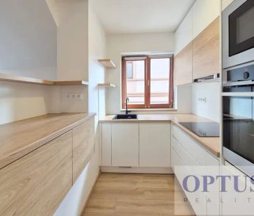 Horoměřice, ul. Politických vězňů, nadstandardní mezonetový byt 3+k... - Photo 1