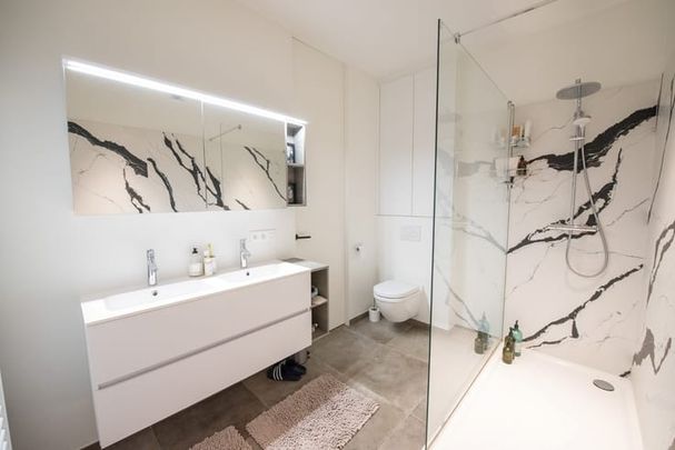 Appartement te huur - Photo 1
