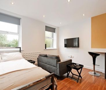 Student Apartment 1 bedroom, Ecclesall Road, Sheffield - Photo 1