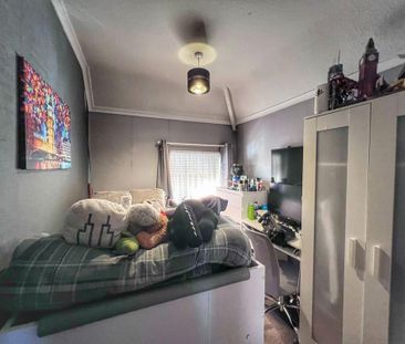 3 bedroom end of terrace house to rent - Photo 6