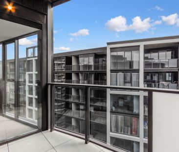 Experience modern living at its finest - Photo 4