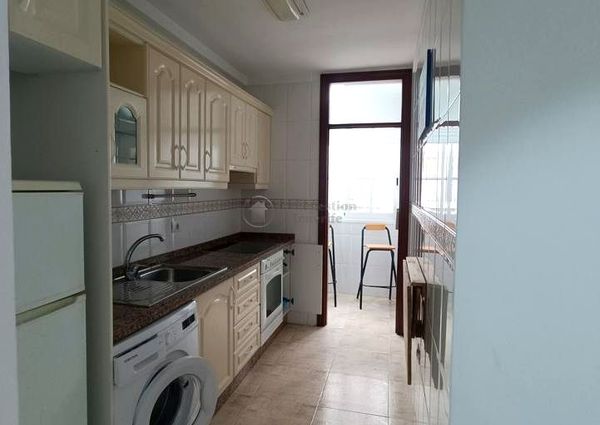 Se alquila en Las Rosas Estudio