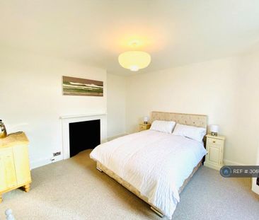 3 bedroom maisonette to rent - Photo 5