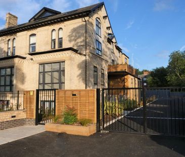 2 bedroom flat to rent - Photo 2
