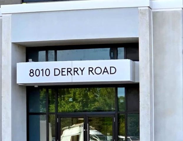 8010 Derry Road - Photo 1