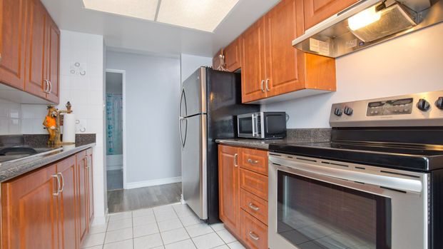 For Lease - 3 Rowntree Road Unit# 1805, Toronto, Ontario - Photo 1