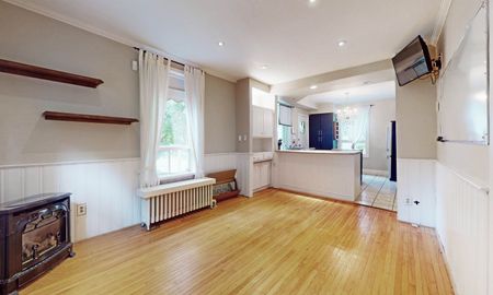 For Lease - 149 Worsley Street, Barrie, Ontario - Photo 4